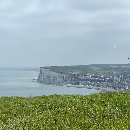 Caprices De Mer Appartement Avec Grand Balcon Et Vue A 300 M Plage, Apercu Mer, Lit Queen Size, Mers Les Bains Le Treport , Petit Dejeuner En Option, 2 Velos Fournis 외부 사진